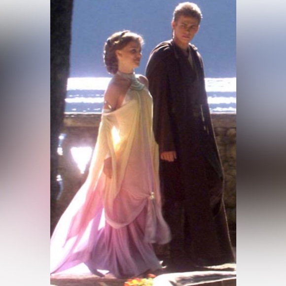 Padme Lake Dress - Picture 7 of 10